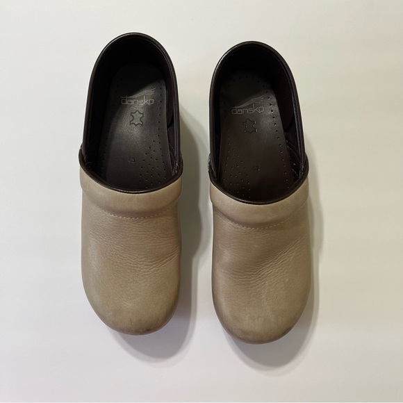 Dansko Women EU 43 US 12.5-13 Soft Leather Slip On Clogs Mules Tan Beige Nursing - Picture 2 of 11